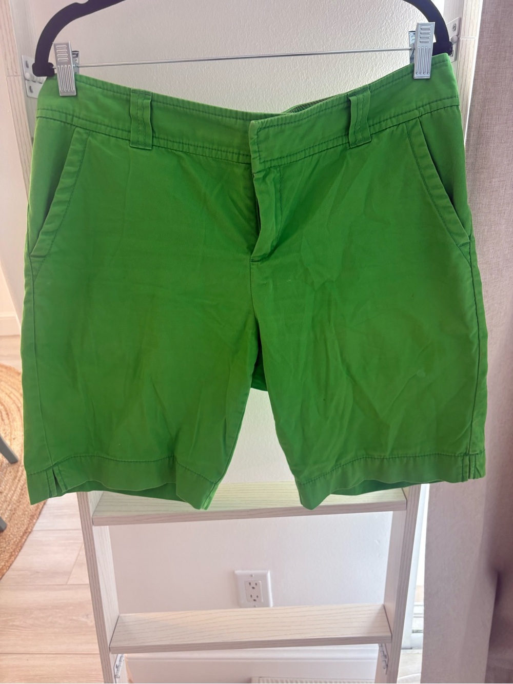 Lilly Pulitzer Women’s Green Casual Chino Shorts